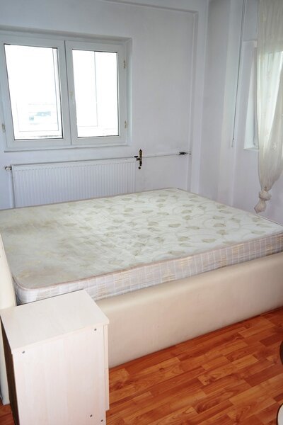 Brancoveanu- Secuilor, stradal, doar 3min metrou si parc!